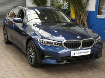 BMW 3 SERIES 2.0 330e 12kWh Sport Pro Touring 5dr Petrol Plug-in Hybrid Auto 