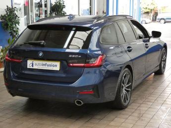 BMW 3 SERIES 2.0 330e 12kWh Sport Pro Touring 5dr Petrol Plug-in Hybrid Auto 