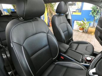 KIA NIRO 64kWh 4+ SUV 5dr Electric Auto (201 bhp)