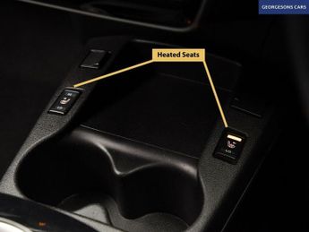 NISSAN LEAF 30kWh Tekna Hatchback 5dr Electric Auto (109 bhp)