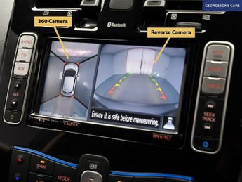 NISSAN LEAF 30kWh Tekna Hatchback 5dr Electric Auto (109 bhp)