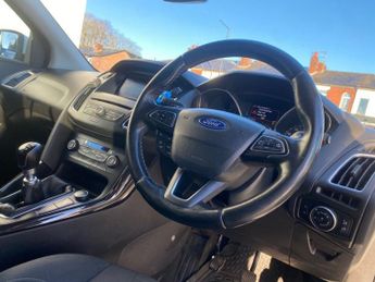 FORD FOCUS 1.5 TDCi Titanium Hatchback 5dr Diesel Manual Euro 6 (s/s) (120 