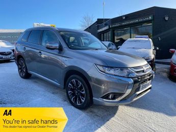 Mitsubishi Outlander 2.0h 12kWh 4hs SUV 5dr Petrol Plug-in Hybrid CVT 4WD Euro 6 (s/s