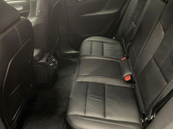 VOLVO XC40 Recharge Twin 78kWh Pro SUV 5dr Electric Auto AWD (408 ps)