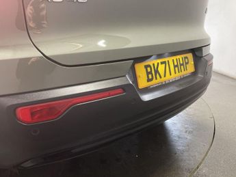 VOLVO XC40 Recharge Twin 78kWh Pro SUV 5dr Electric Auto AWD (408 ps)