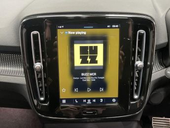 VOLVO XC40 Recharge Twin 78kWh Pro SUV 5dr Electric Auto AWD (408 ps)