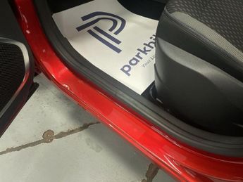 RENAULT CAPTUR 1.5 dCi ENERGY Dynamique S Nav SUV 5dr Diesel Manual Euro 6 (s/s