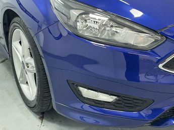 FORD FOCUS 1.0T EcoBoost Zetec S Hatchback 5dr Petrol Manual Euro 6 (s/s) (