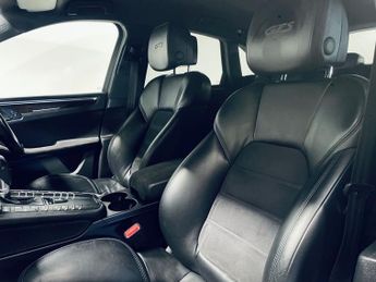 PORSCHE MACAN 3.0T V6 GTS SUV 5dr Petrol PDK 4WD Euro 6 (s/s) (360 ps)