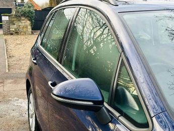 VOLKSWAGEN GOLF SV 1.4 TSI BlueMotion Tech SE MPV 5dr Petrol DSG Euro 6 (s/s) (125 