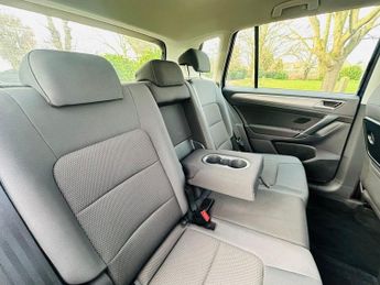 VOLKSWAGEN GOLF SV 1.4 TSI BlueMotion Tech SE MPV 5dr Petrol DSG Euro 6 (s/s) (125 