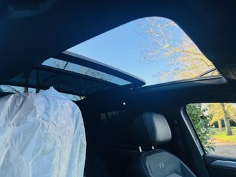 VOLKSWAGEN TIGUAN 2.0 TDI R-Line Tech SUV 5dr Diesel DSG Euro 6 (s/s) (150 ps)