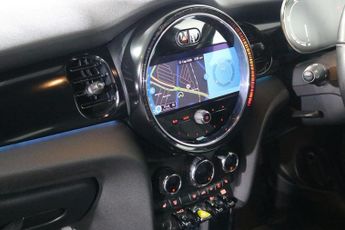 MINI Electric Hatch Cooper SE 32.6kWh Level 2 Hatchback 3dr Electric Auto (184 ps)