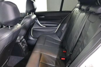 BMW 1 SERIES 3.0 M135i Hatchback 5dr Petrol Auto Euro 6 (s/s) (320 ps)