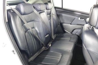 KIA SPORTAGE 2.0 CRDi KX-3 SUV 5dr Diesel Auto AWD Euro 5 (134 bhp)