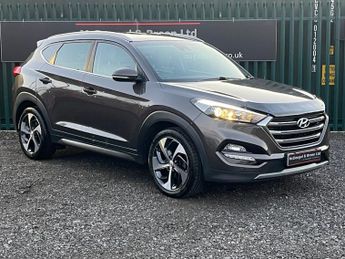HYUNDAI TUCSON 1.7 CRDi Blue Drive Premium SUV 5dr Diesel DCT Euro 6 (s/s) (141