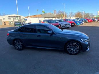 BMW 3 SERIES 2.0 330e 12kWh M Sport Saloon 4dr Petrol Plug-in Hybrid Auto Eur