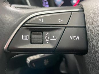 AUDI Q3 1.5 TFSI CoD 35 Sport SUV 5dr Petrol Manual Euro 6 (s/s) (150 ps