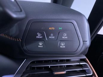 CUPRA BORN 58kWh V1 Hatchback 5dr Electric Auto (204 ps)