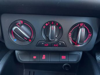 AUDI A1 1.4 TFSI Sport Sportback 5dr Petrol S Tronic Euro 6 (s/s) (Nav) 