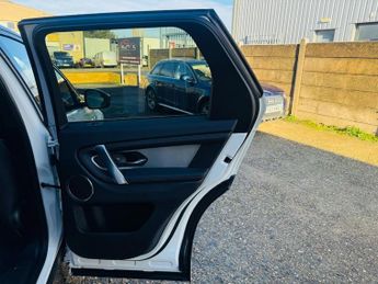 LAND ROVER DISCOVERY SPORT 1.5 P300e 12.2kWh R-Dynamic S SUV 5dr Petrol Plug-in Hybrid Auto