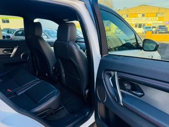 LAND ROVER DISCOVERY SPORT 1.5 P300e 12.2kWh R-Dynamic S SUV 5dr Petrol Plug-in Hybrid Auto