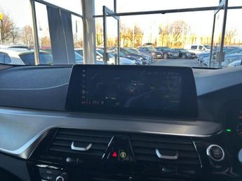 BMW 5 SERIES 2.0 520i GPF SE Saloon 4dr Petrol Auto Euro 6 (s/s) (184 ps) FUL