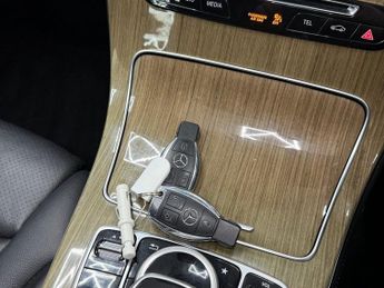 MERCEDES-BENZ GLC 2.1 GLC220d Sport (Premium) SUV 5dr Diesel G-Tronic 4MATIC Euro 