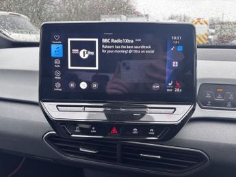 VOLKSWAGEN ID.3 Pro Performance 58kWh Business Hatchback 5dr Electric Auto (204 