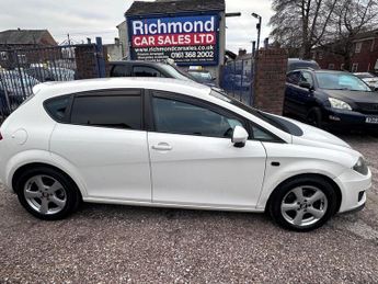 SEAT LEON 1.6 TDI CR SE Hatchback 5dr Diesel Manual Euro 5 (s/s) (105 ps)