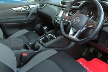 NISSAN QASHQAI 1.5 dCi N-Connecta SUV 5dr Diesel Manual Euro 6 (s/s) (110 ps)