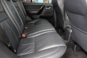 LAND ROVER FREELANDER 2 2.2 SD4 HSE Lux SUV 5dr Diesel CommandShift 4WD Euro 5 (190 ps)