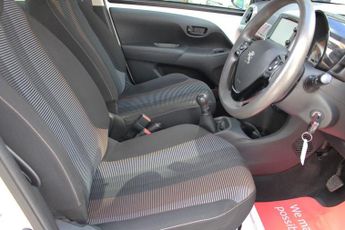 PEUGEOT 108 1.0 VTi Active Top! 5dr Petrol Manual Euro 5 Euro 5 (68 ps)