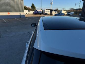 LAND ROVER RANGE ROVER EVOQUE 2.0 TD4 HSE Dynamic SUV 5dr Diesel Auto 4WD Euro 6 (s/s) (180 ps