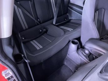 MINI HATCH 2.0 Cooper S Classic Hatchback 3dr Petrol Steptronic Euro 6 (s/s