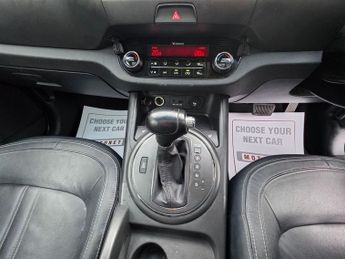 KIA SPORTAGE 2.0 CRDi KX-3 SUV 5dr Diesel Auto AWD Euro 5 (134 bhp)