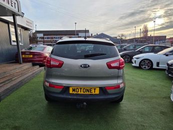 KIA SPORTAGE 2.0 CRDi KX-3 SUV 5dr Diesel Auto AWD Euro 5 (134 bhp)