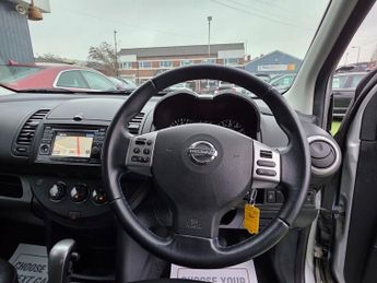 NISSAN NOTE 1.6 16V n-tec+ Hatchback 5dr Petrol Auto Euro 5 (110 ps)
