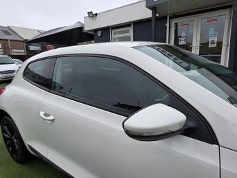VOLKSWAGEN SCIROCCO 2.0 TDI GT Hatchback 3dr Diesel DSG Euro 5 (170 ps)