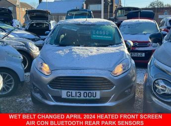 Ford Fiesta 1.0T EcoBoost Zetec Hatchback 5 Door Moondust Silver Petrol Manu