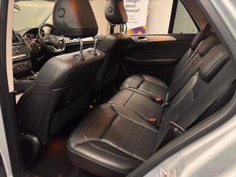 MERCEDES-BENZ GLE 2.1 GLE250d AMG Line (Premium) SUV 5dr Diesel G-Tronic 4MATIC Eu