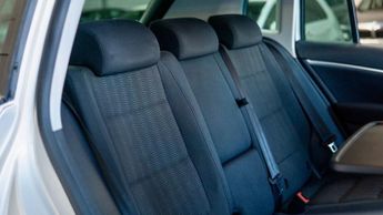 VOLKSWAGEN TIGUAN 2.0 TDI BlueMotion Tech SE SUV 5dr Diesel DSG 4WD Euro 5 (s/s) (