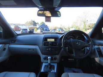 MERCEDES-BENZ C-CLASS 2.1 C220 CDI Sport Estate 5dr Diesel Auto Euro 4 (170 ps)