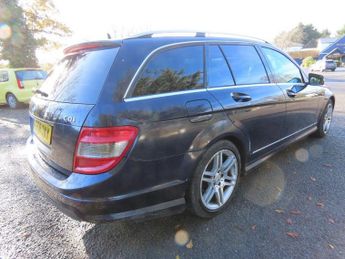 MERCEDES-BENZ C-CLASS 2.1 C220 CDI Sport Estate 5dr Diesel Auto Euro 4 (170 ps)