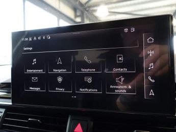 AUDI A4 2.0 TDI 35 Black Edition Saloon 4dr Diesel S Tronic Euro 6 (s/s)