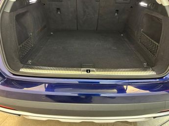 AUDI A4 ALLROAD 2.0 TDI 40 Sport Estate 5dr Diesel S Tronic quattro Euro 6 (s/s)