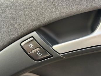 AUDI A5 CABRIOLET 2.0 TDI S line Special Edition Convertible 2dr Diesel Multitroni