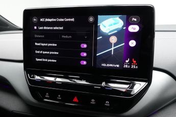 VOLKSWAGEN ID.4 Pure 52kWh Life SUV 5dr Electric Auto (148 ps)