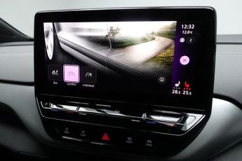 VOLKSWAGEN ID.4 Pure 52kWh Life SUV 5dr Electric Auto (148 ps)