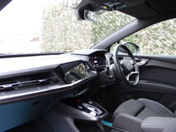 AUDI Q4 E-TRON 40 S line SUV 5dr Electric Auto 82kWh (204 ps)